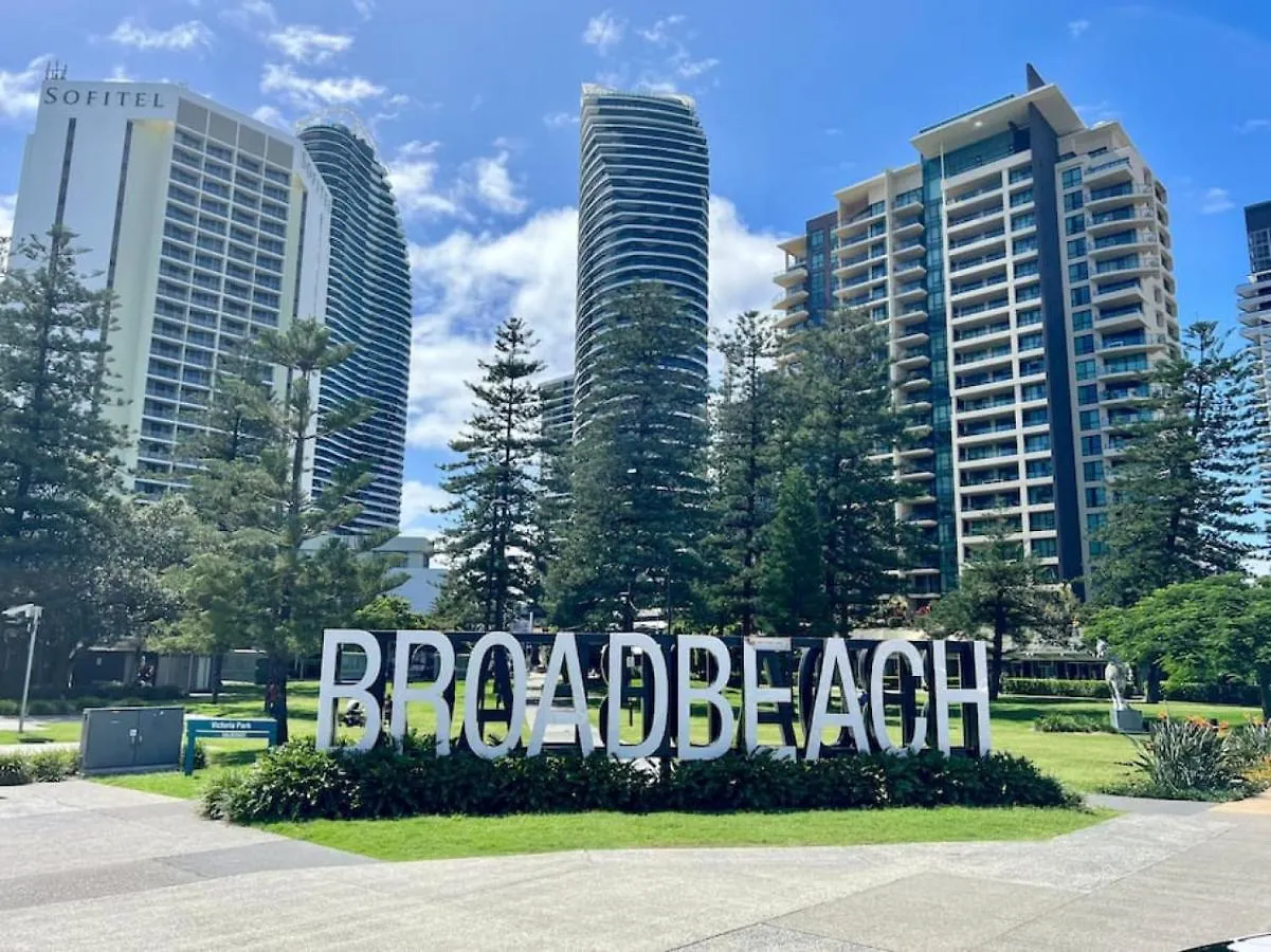 29Th Floor Oracle Tower 2 Stunning Ocean And City Views Gold Coast
